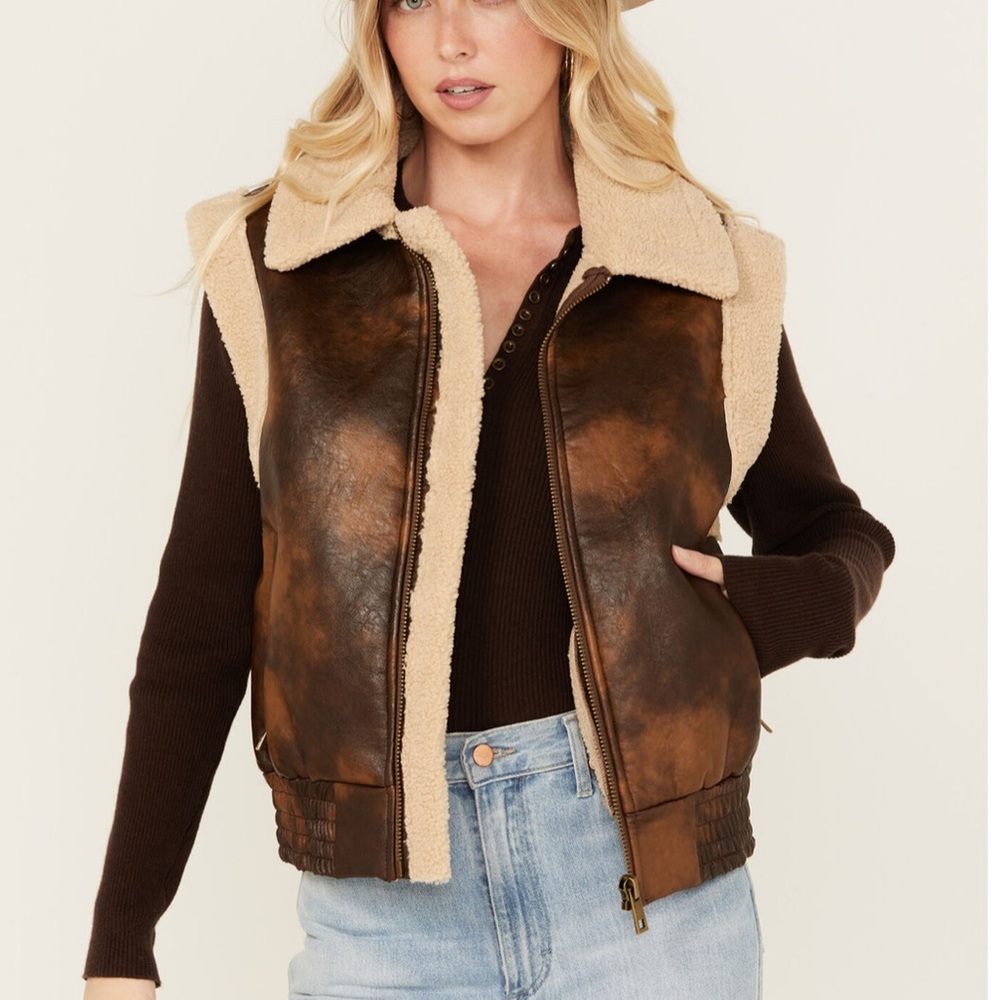 26 International Faux Leather Aviator Sherpa Vest NWT